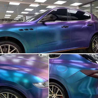 Vinile per autoveicoli con rilascio d'aria estensibile in metallo lucido Cameleon viola blu
